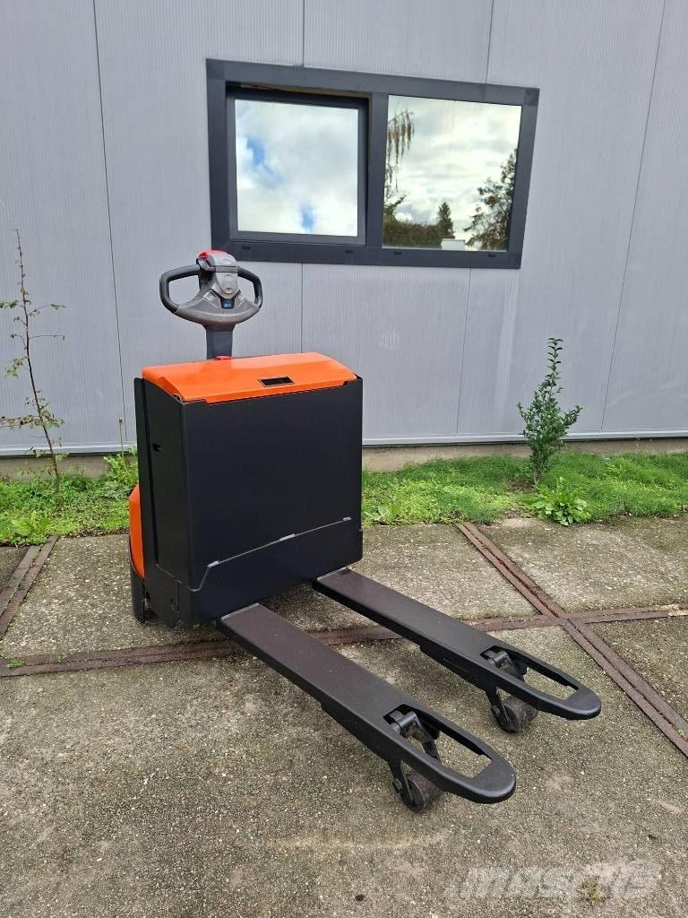 BT LWE 160 Lavansiirtotrukit