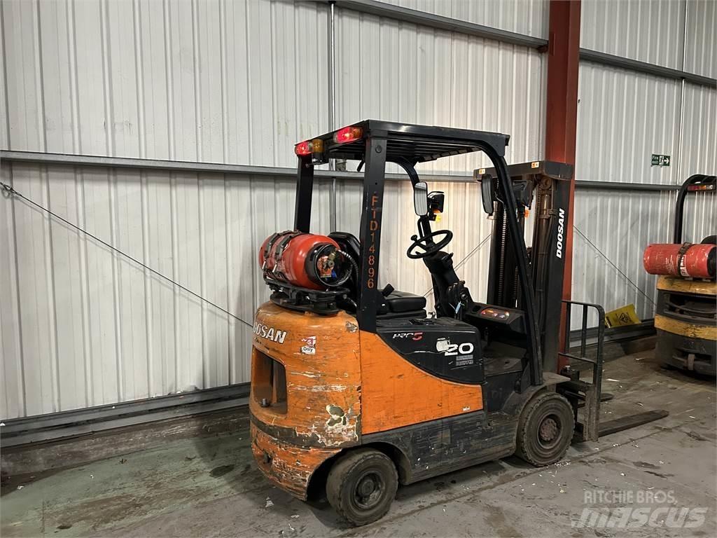 Doosan G20SC-5 Nestekaasutrukit