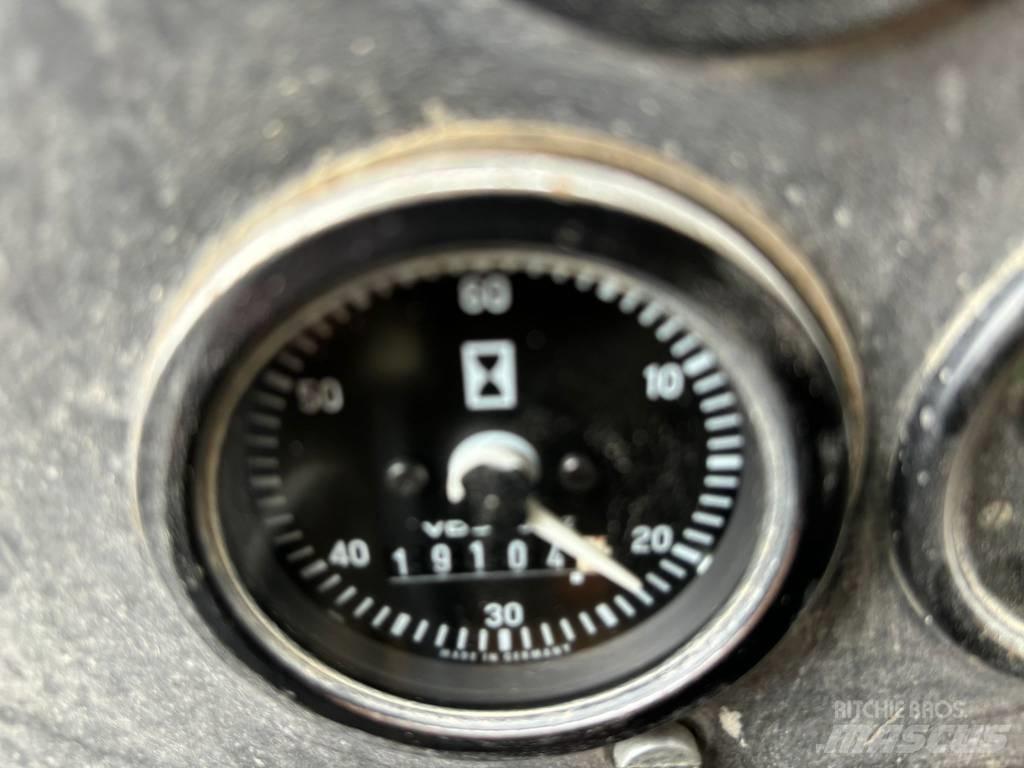 Kaelble K33 Maansiirtoautot