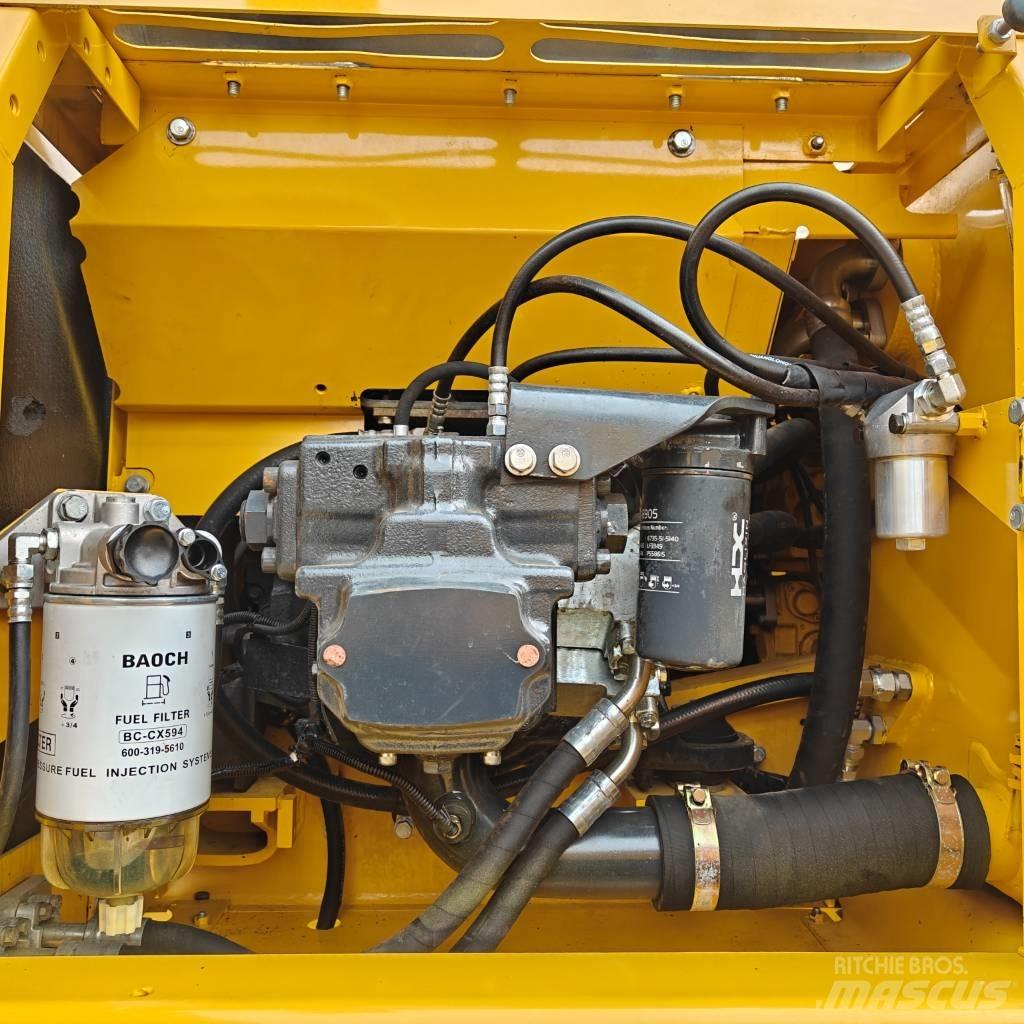 Komatsu 220-8 Telakaivukoneet