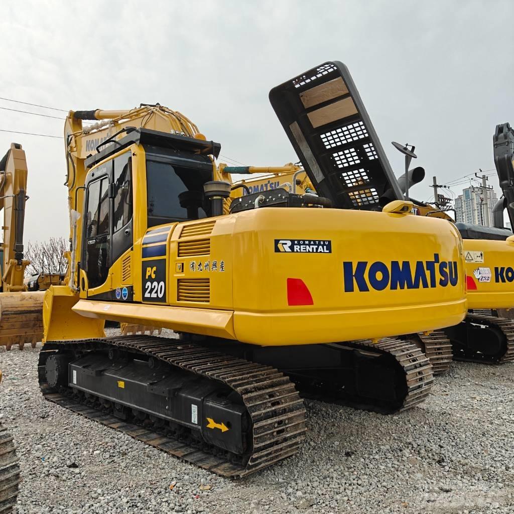 Komatsu 220-8 Telakaivukoneet