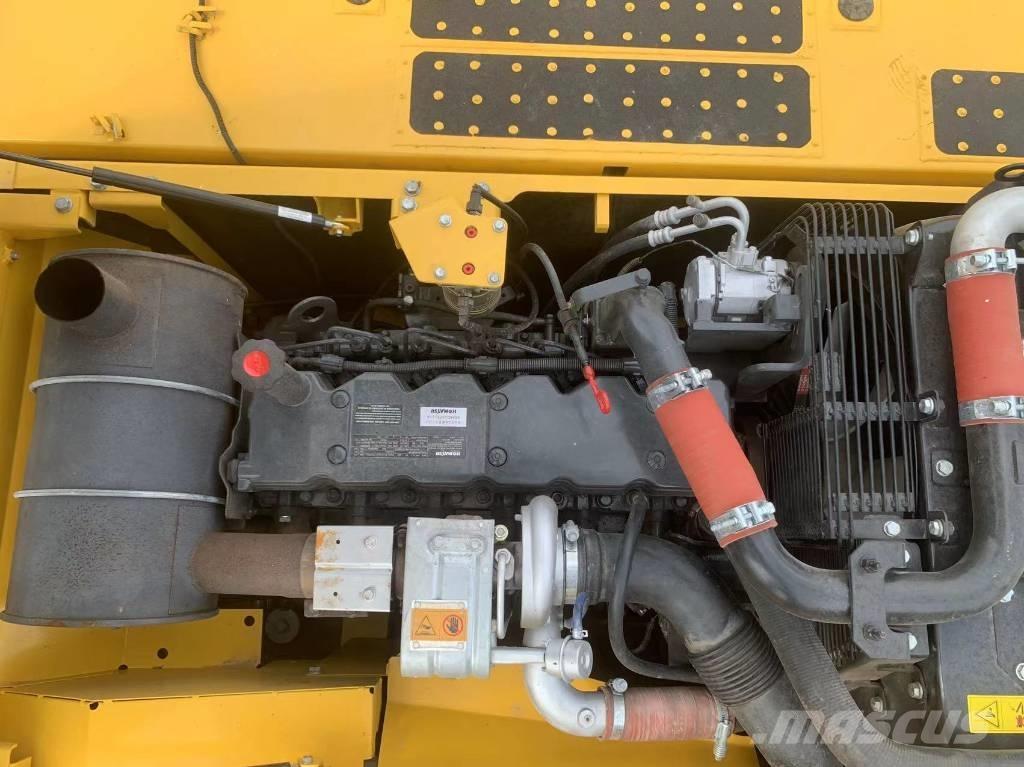 Komatsu PC 220-8 Telakaivukoneet