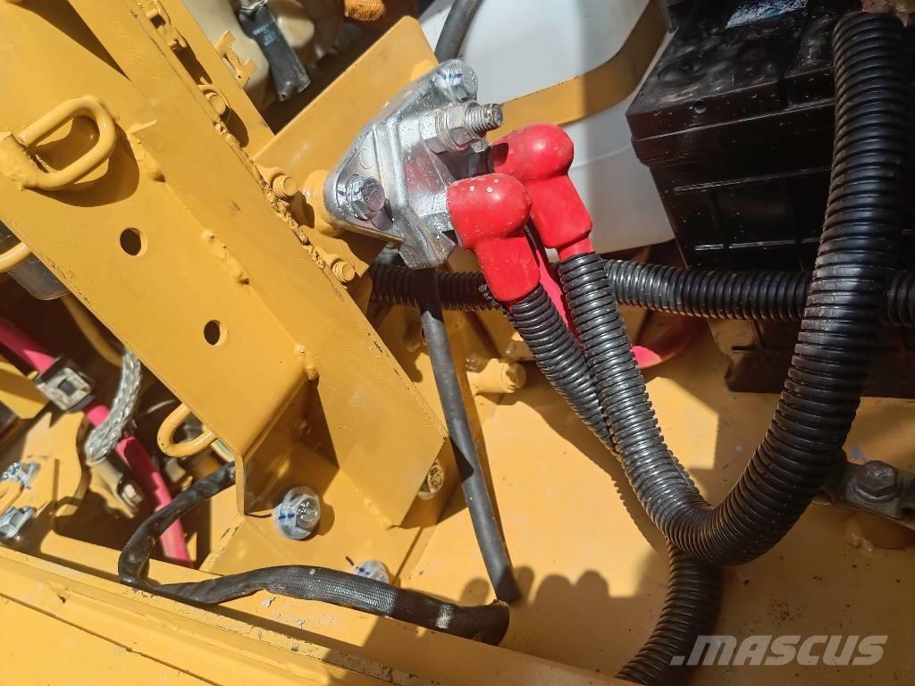 CAT 312 D2GC Telakaivukoneet