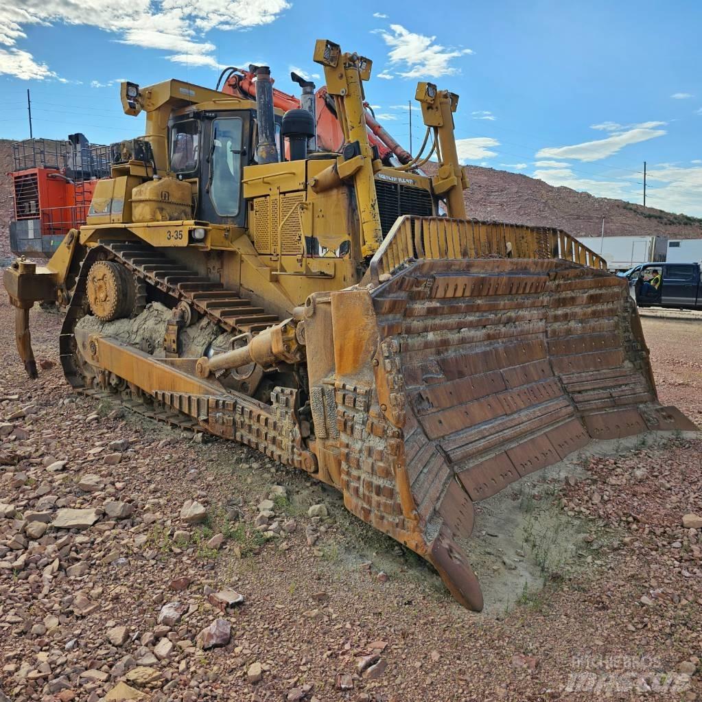 CAT D10R Telaketjupuskutraktorit