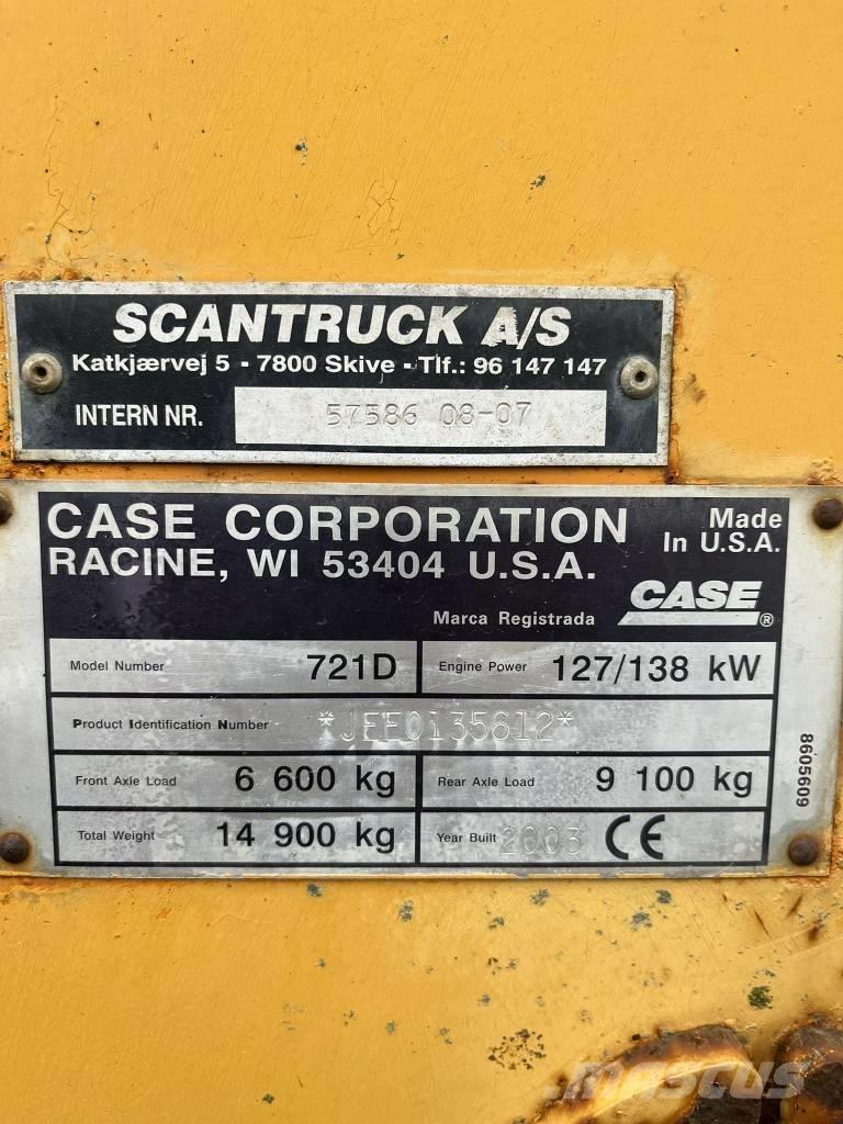 CASE 721 D Pyöräkuormaajat