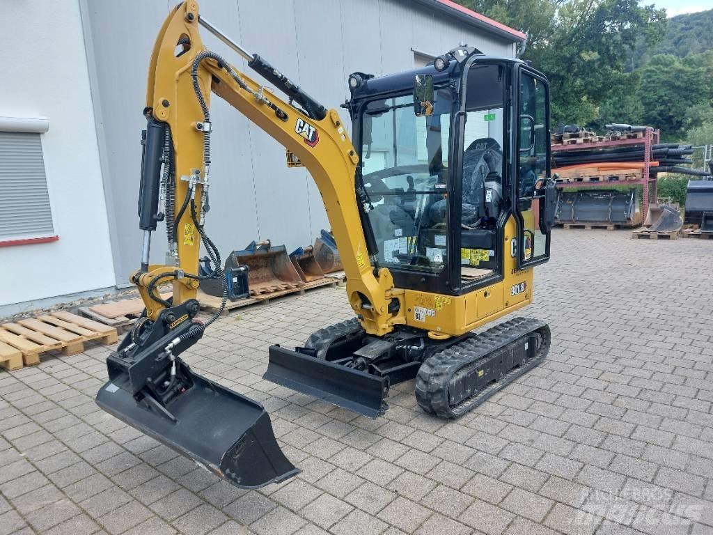 CAT 301.8 Minikaivukoneet < 7t