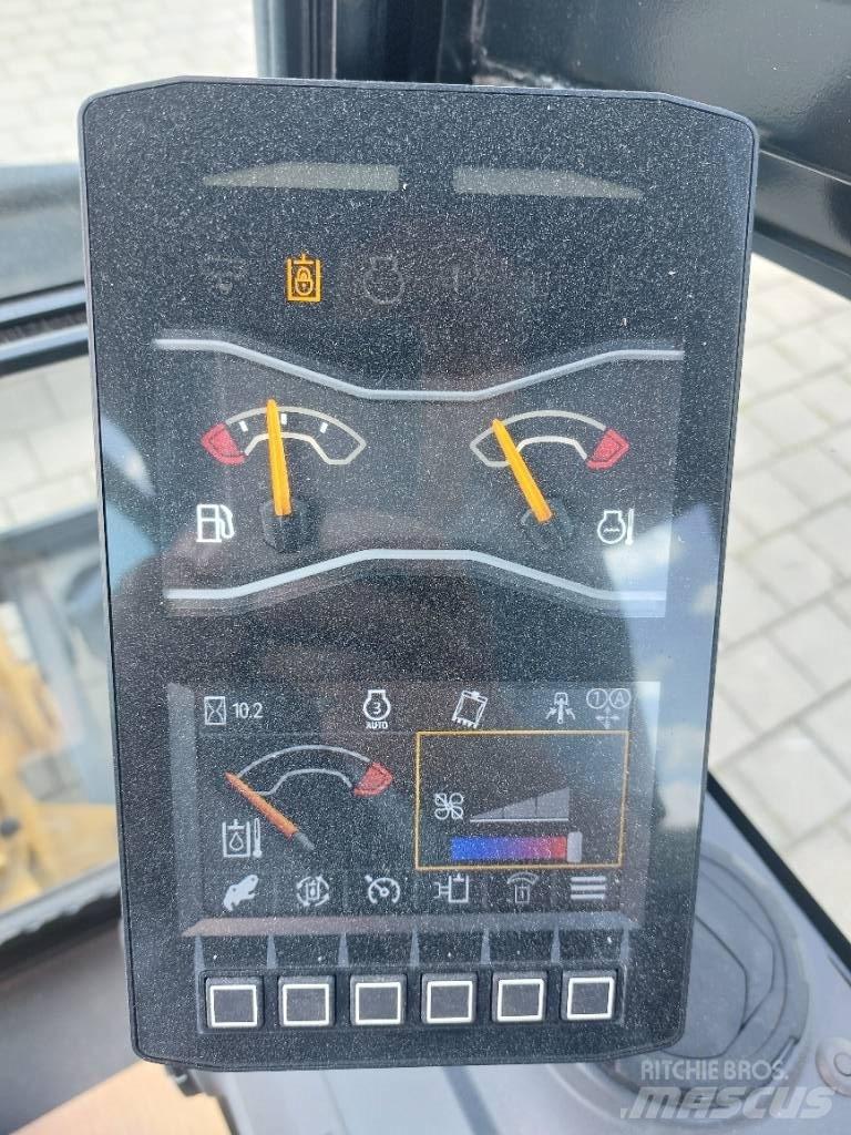 CAT 301.8 Minikaivukoneet < 7t