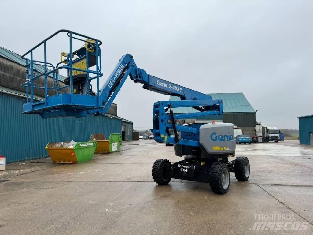 Genie Z 45/25 XC Kuukulkijat