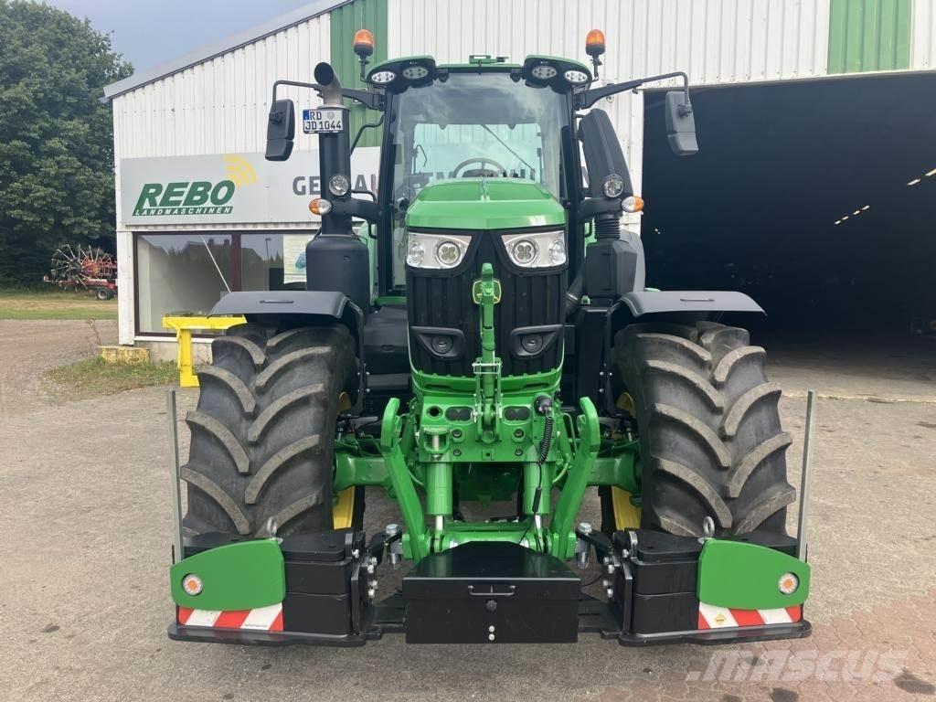 John Deere 6M250 Traktorit