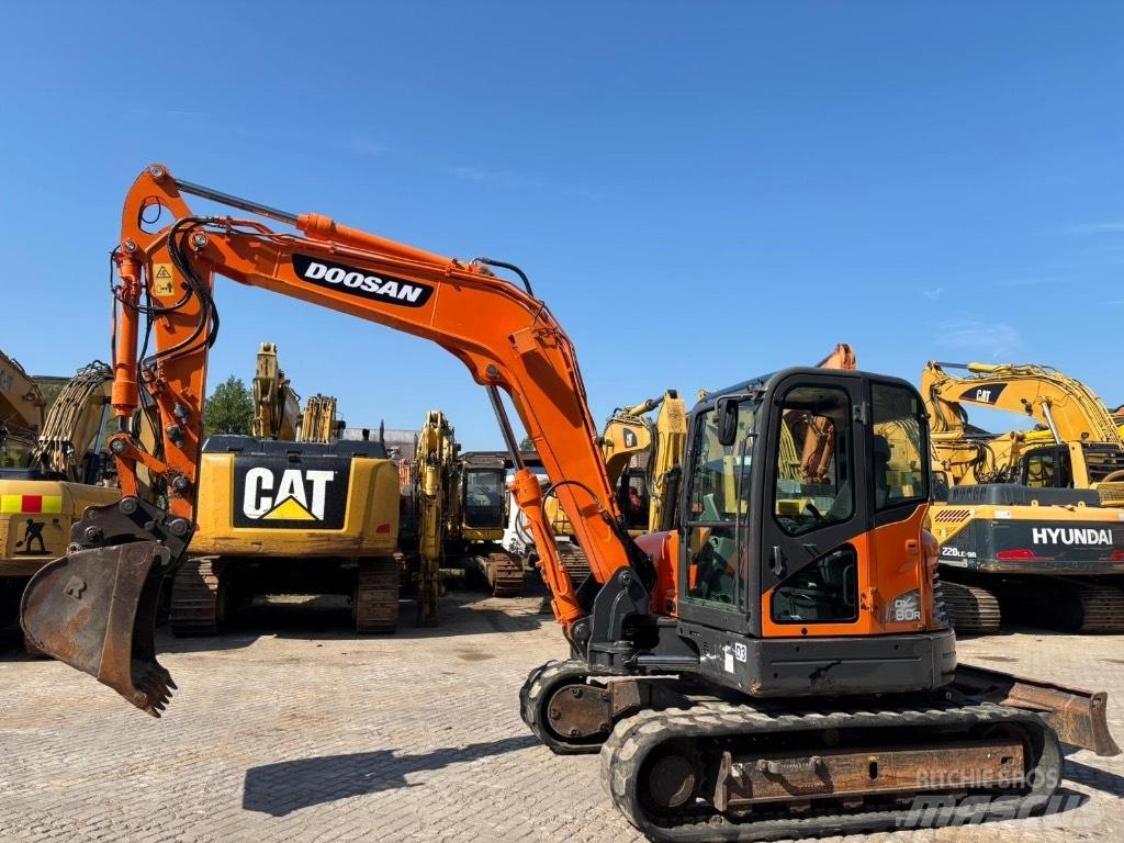 Doosan DX 80 R Midikaivukoneet 7t - 12t