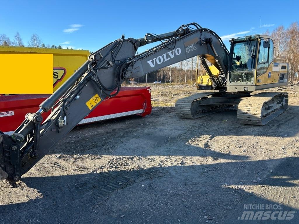 Volvo EC 220 DL Telakaivukoneet
