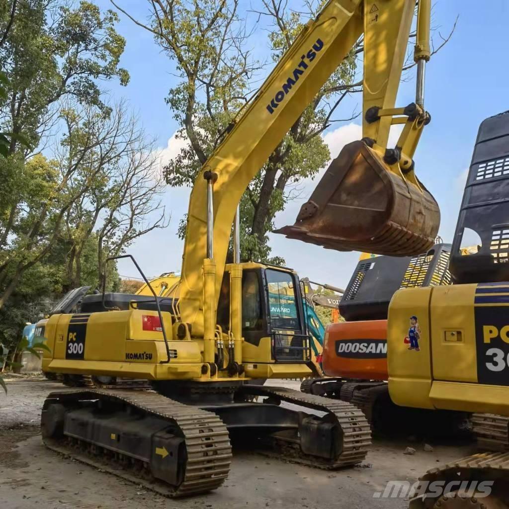 Komatsu PC 300 Telakaivukoneet
