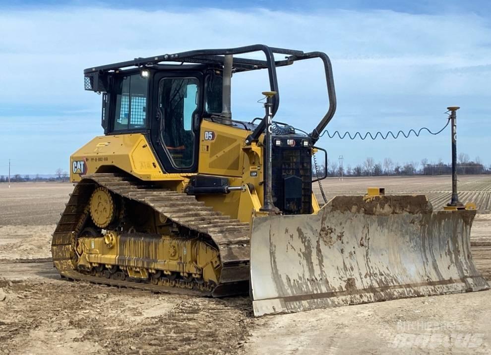 CAT D 5 LGP Telaketjupuskutraktorit
