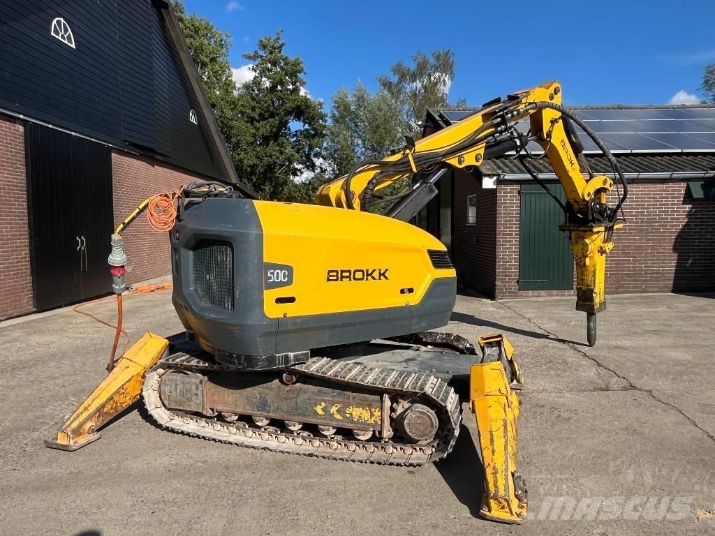 Brokk 500 Erikoiskaivinkoneet