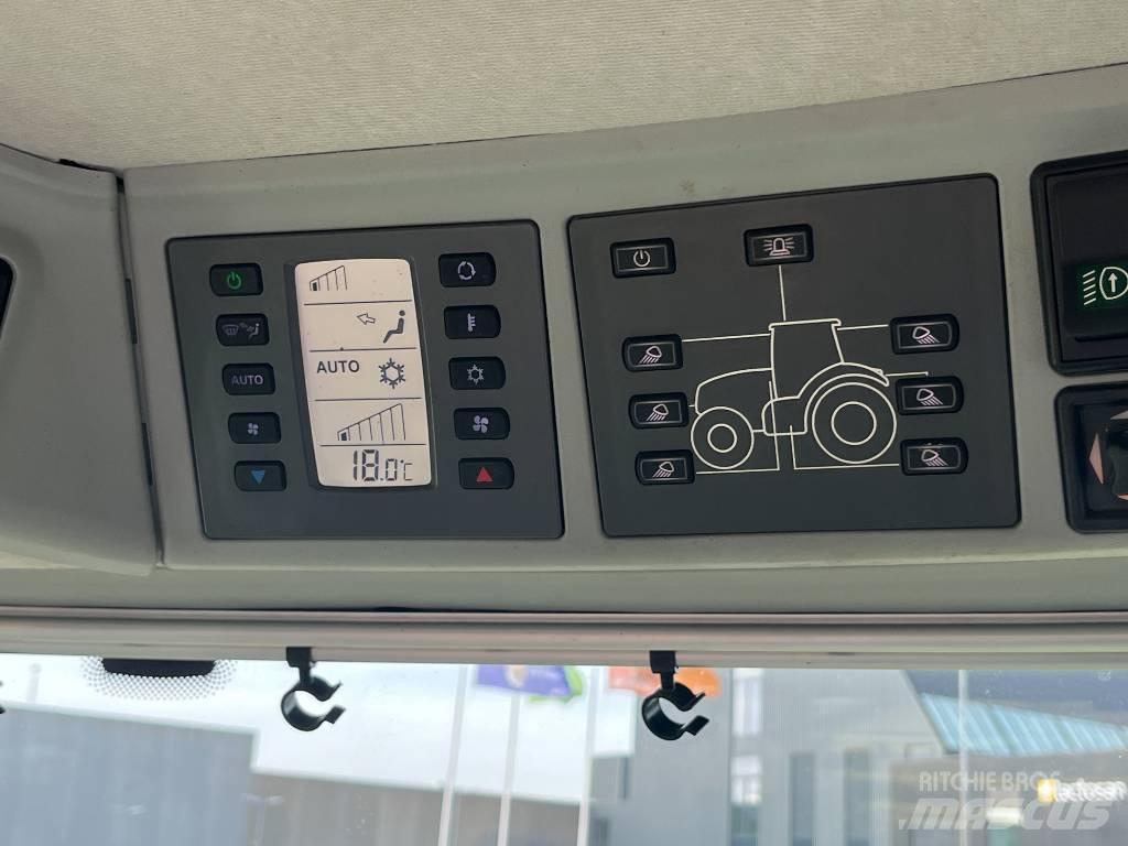 CLAAS AXION 870 Traktorit