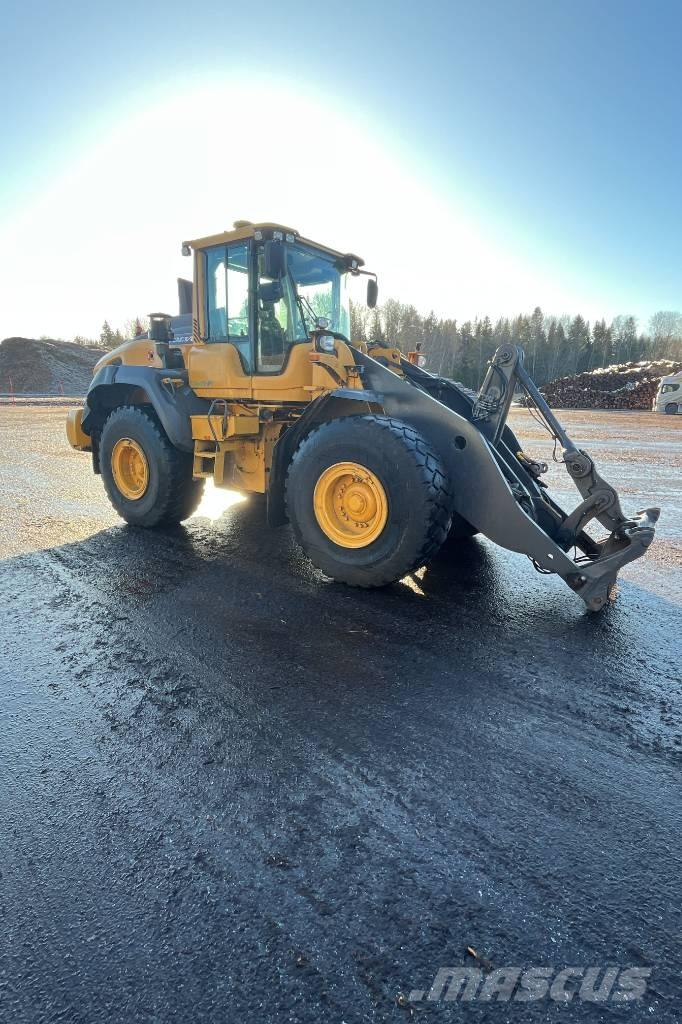 Volvo L 120 H Pyöräkuormaajat