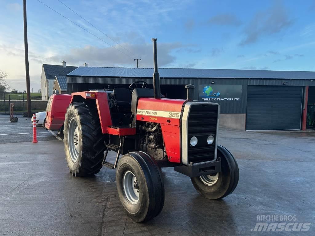 Massey Ferguson 385 Traktorit