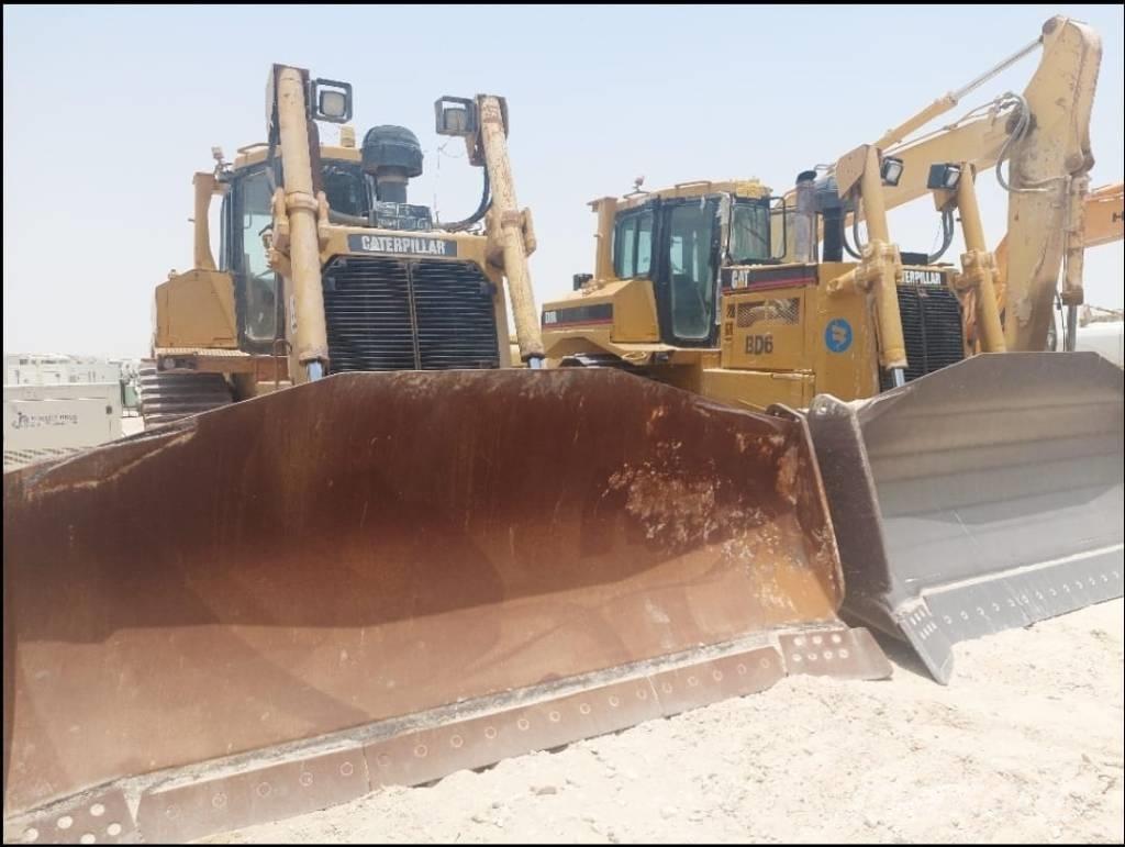 CAT D 8 R Telaketjupuskutraktorit