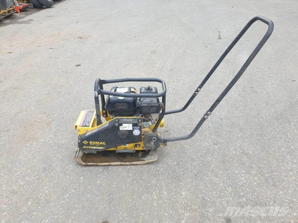 Bomag BVP 18/45 Tärylevyt