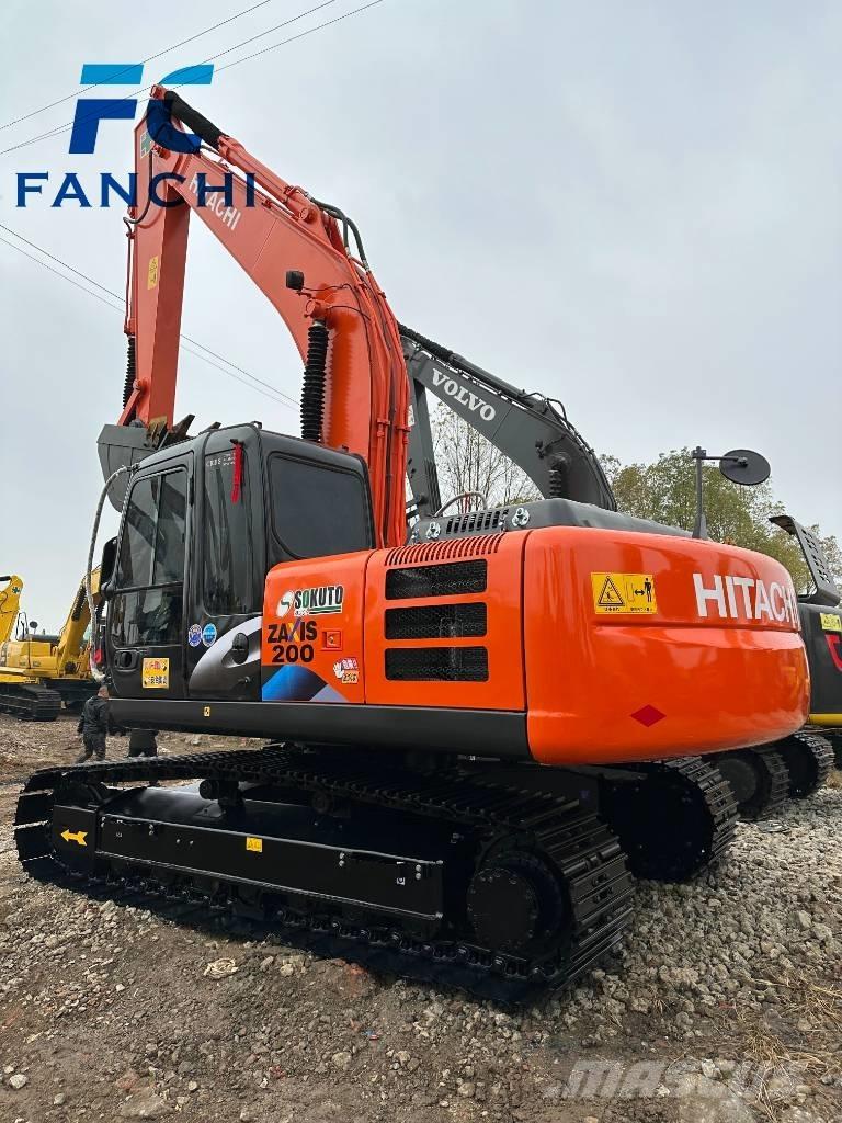Hitachi zx200 Telakaivukoneet