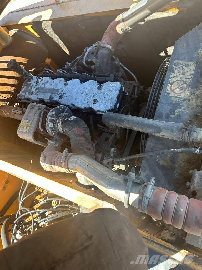 Hyundai 220LC-9S Telakaivukoneet