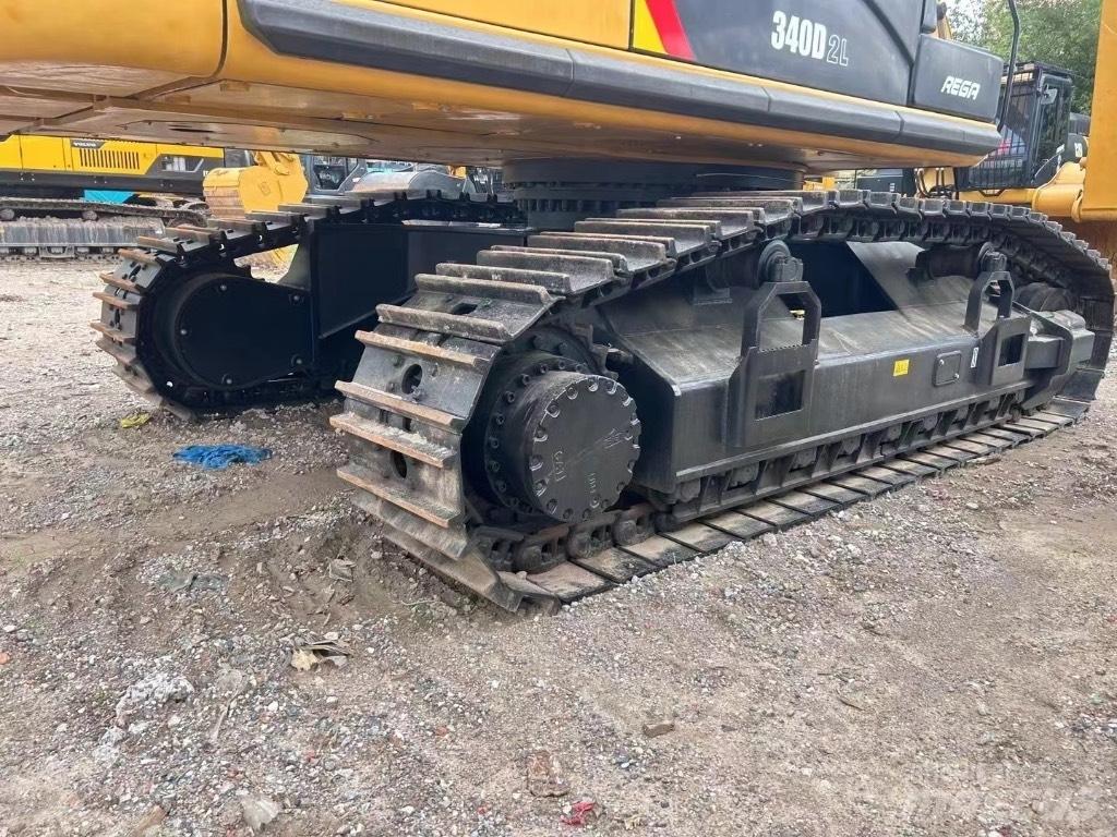 CAT 340 Telakaivukoneet
