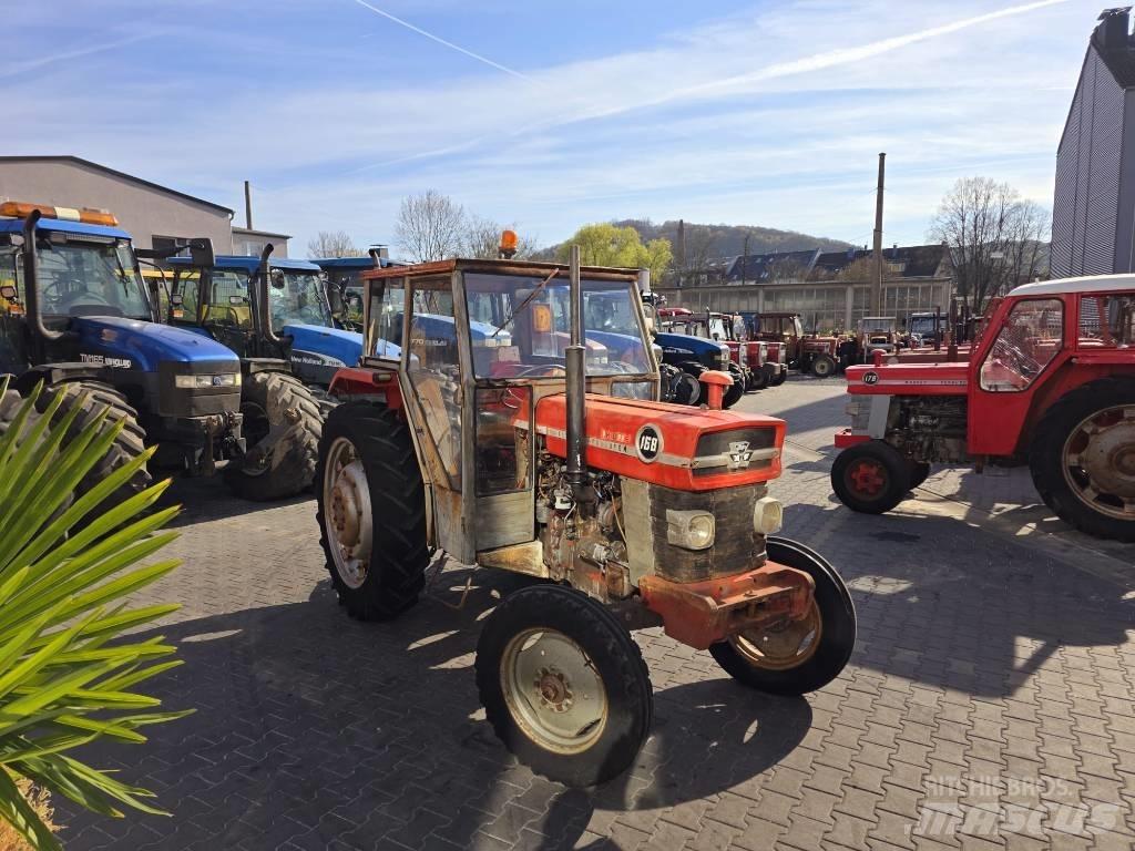 Massey Ferguson 168 Traktorit