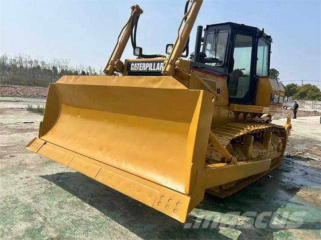 CAT D 6 G Telaketjupuskutraktorit