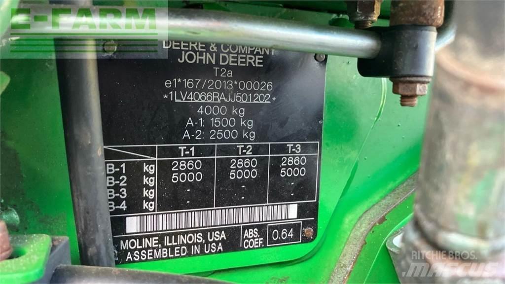 John Deere 4066R Traktorit