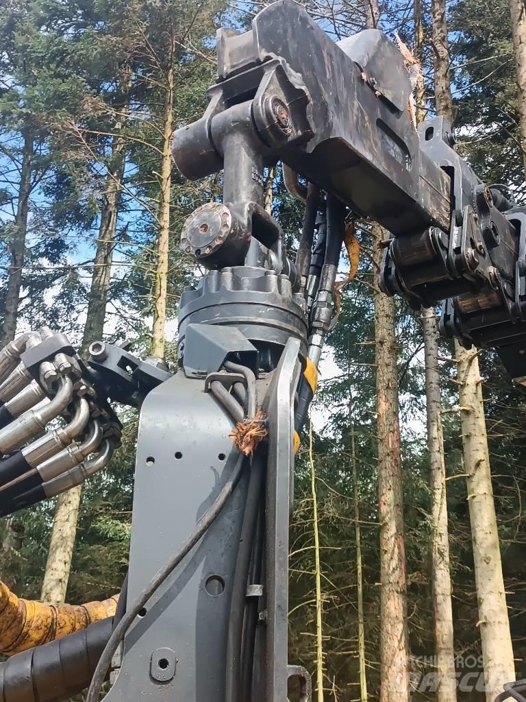Ponsse Bear 8W Harvesterit