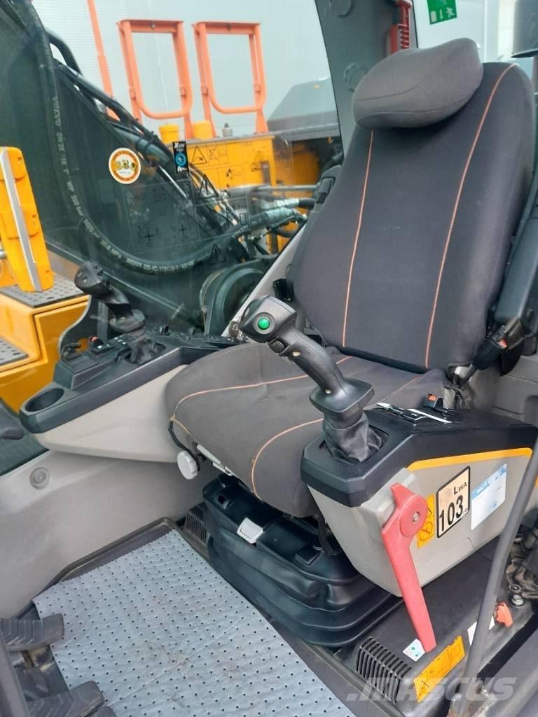 Volvo EC250EL Telakaivukoneet
