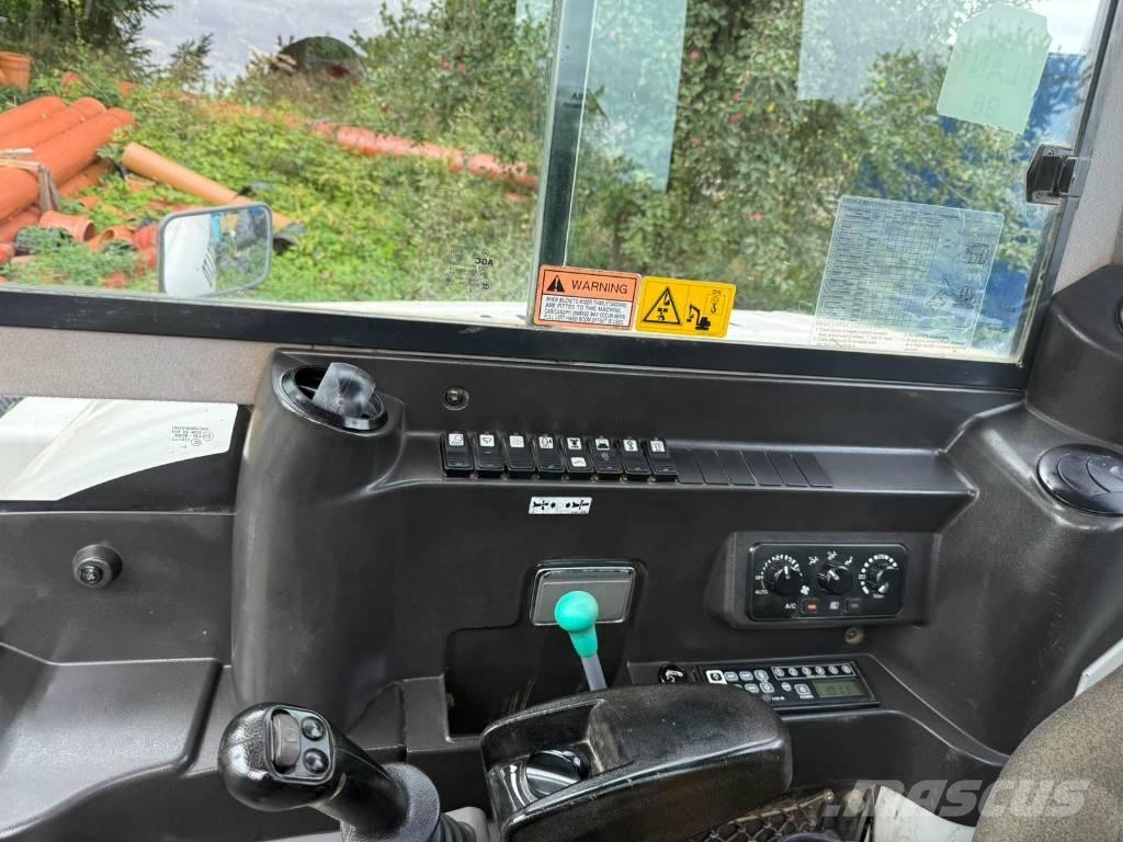 Takeuchi TB 290 Midikaivukoneet 7t - 12t
