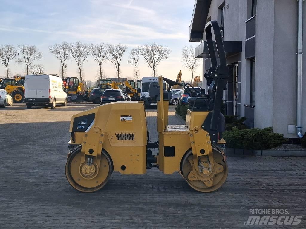 CAT CB 24 Tandemjyrät