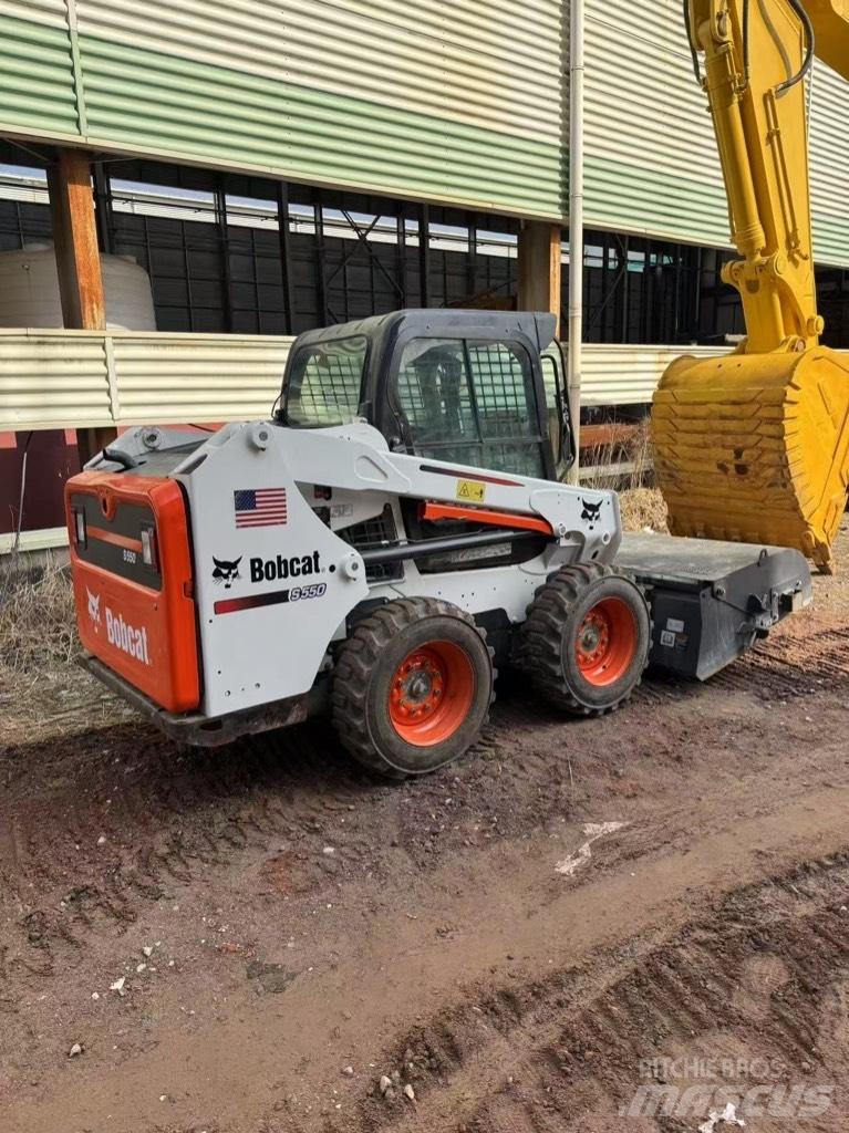 Bobcat S 550 Liukuohjatut kuormaajat