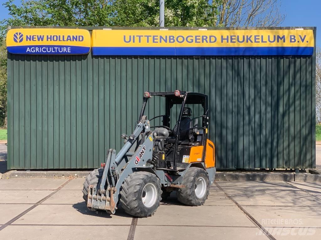 GiANT V 452 T Yleiskuormaajat