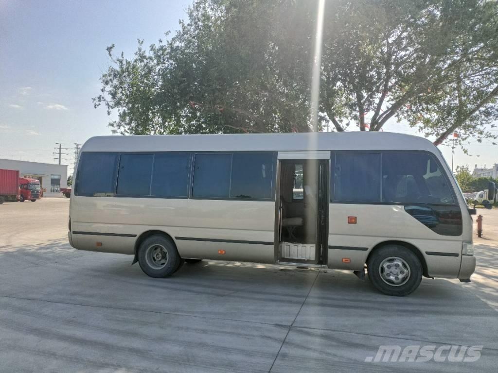 Toyota Coaster Bus Minibussit