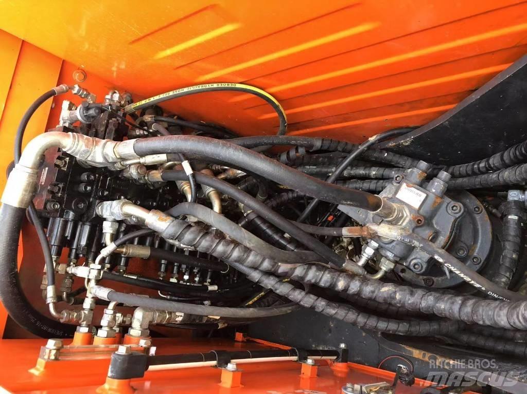 Doosan 75-9c Telakaivukoneet