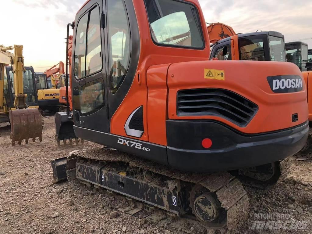 Doosan 75-9c Telakaivukoneet
