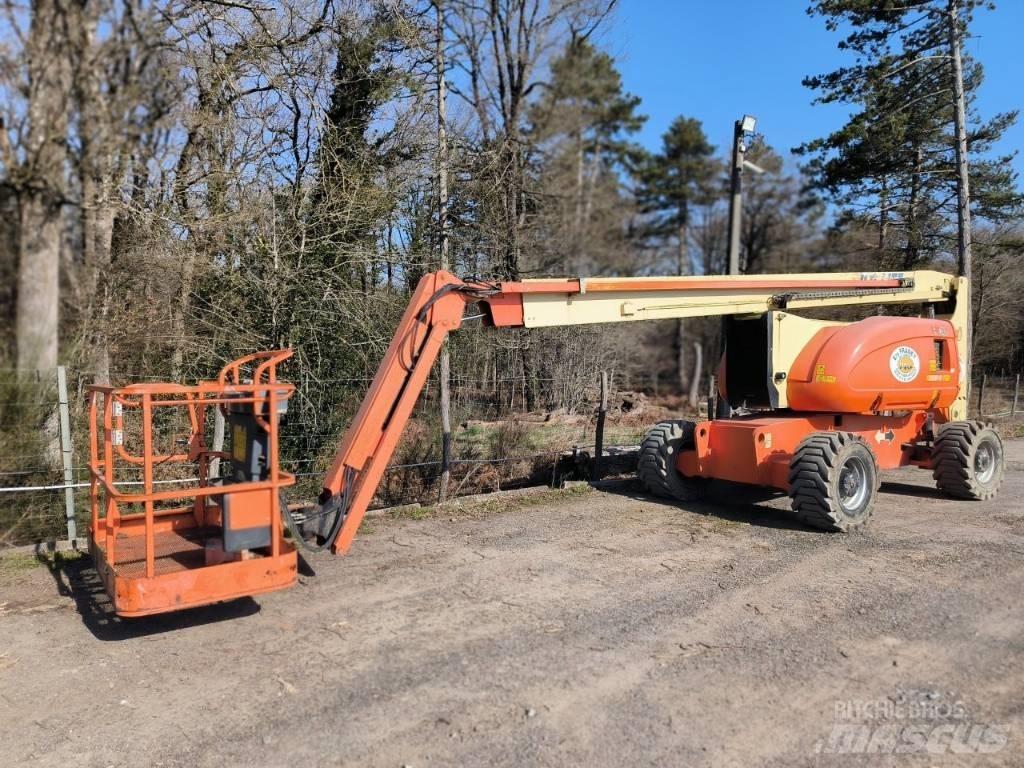 JLG 800 AJ Kuukulkijat