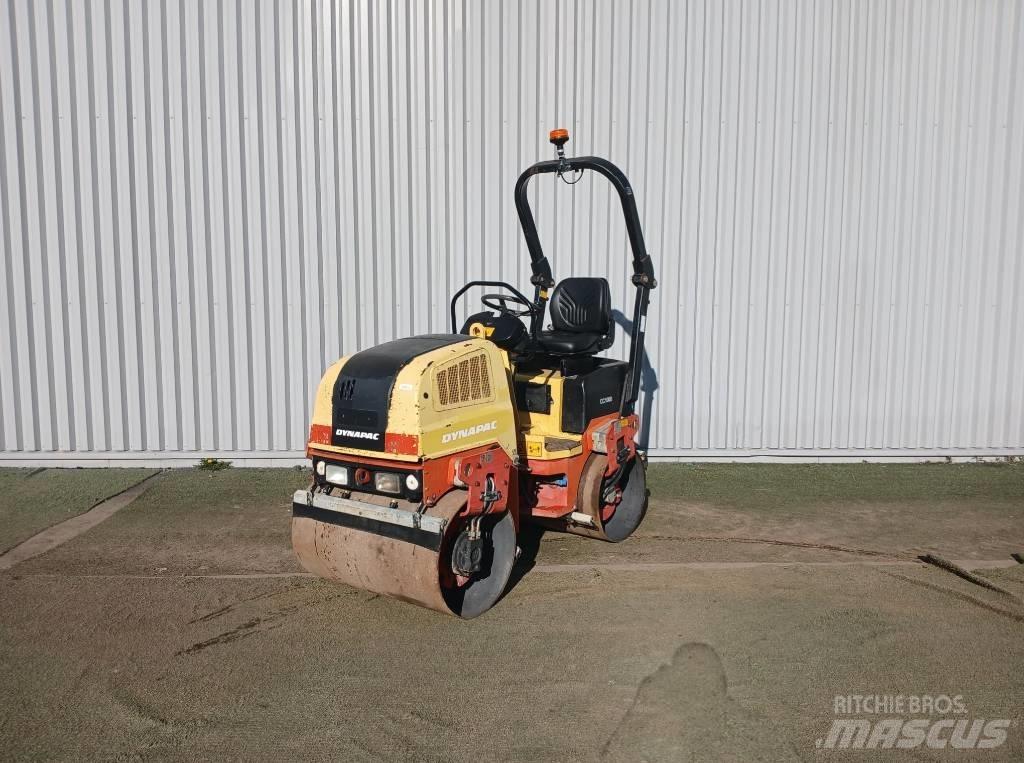 Dynapac CC1000, Vält Tandemjyrät