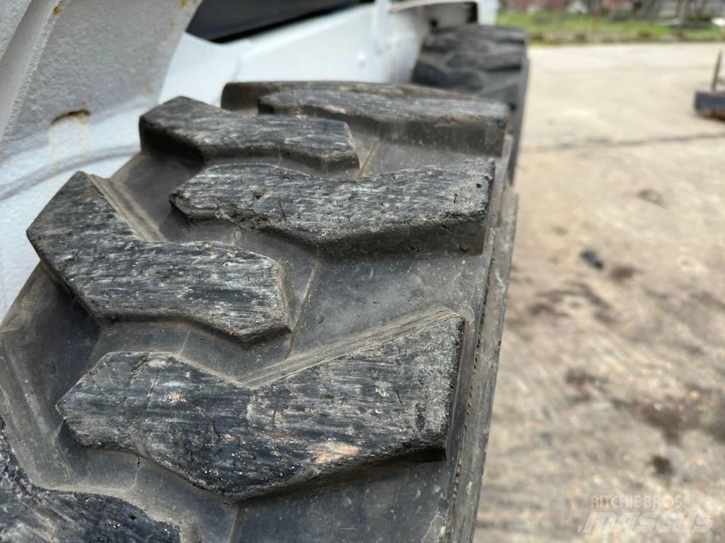 Bobcat S 550 Liukuohjatut kuormaajat