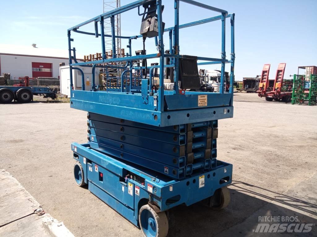 Haulotte Compact 14 Saksilavat