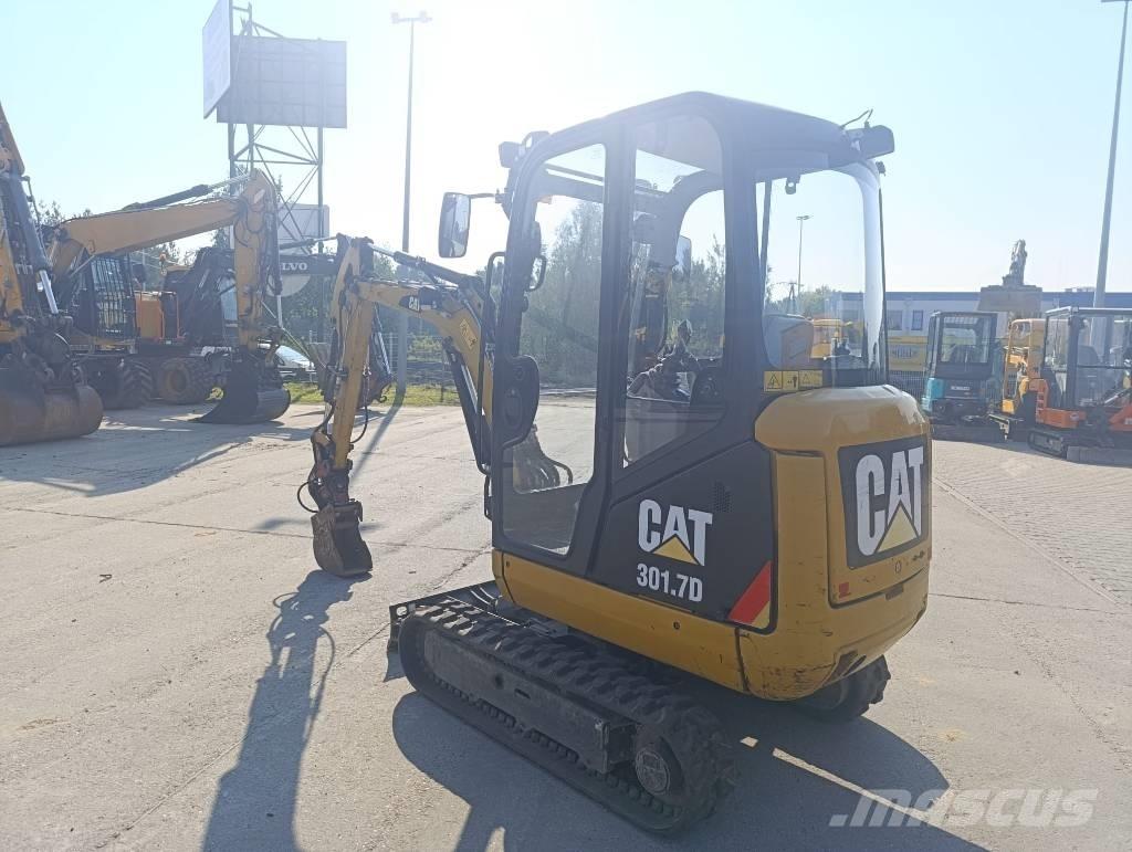 CAT 301.7 D Minikaivukoneet < 7t
