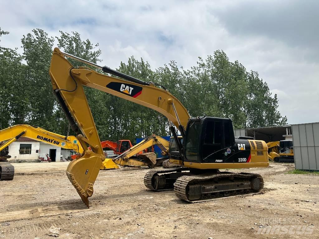 CAT 320d Telakaivukoneet