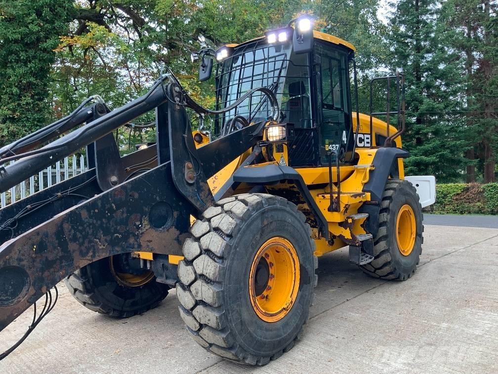 JCB 437 HT Pyöräkuormaajat