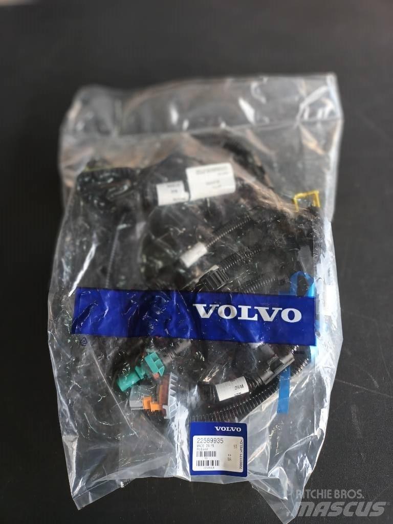 Volvo WIRES 22589935 Sähkö ja elektroniikka