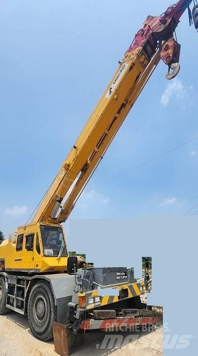Tadano TR250M-5 RT-nosturit