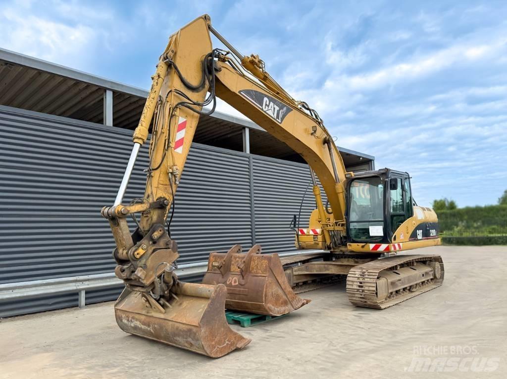 CAT 320 DL Telakaivukoneet