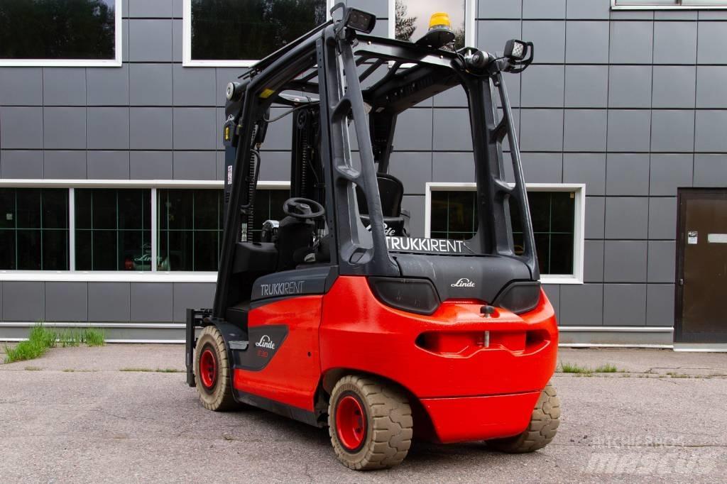 Linde E30-01 Sähkötrukit