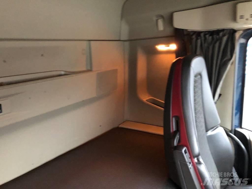 Volvo FH 13 540 Vetopöytäautot